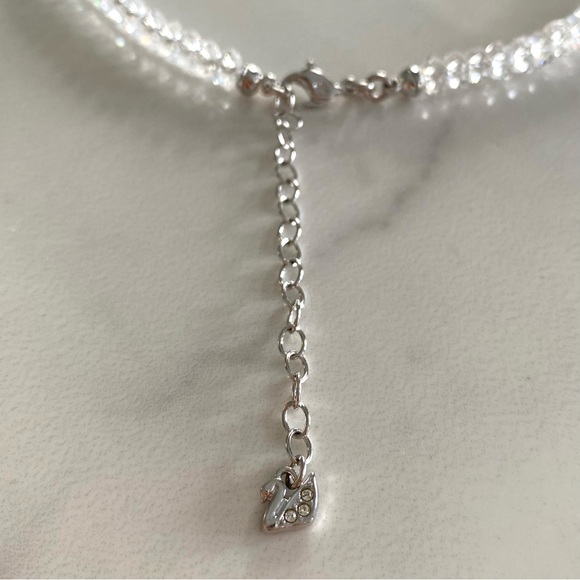 SWAROVSKI PENDANT NECKLACE - Picture 3 of 6